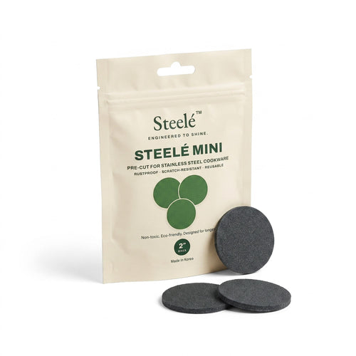 Steelé Mini pouch, front of pack, with three 2 inch mineral discs